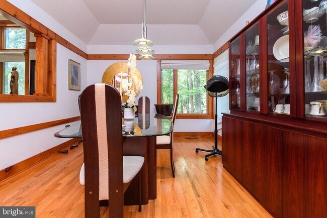 Building Photo - 23615 Quail Hollow Cir