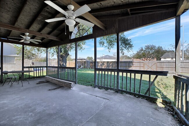 Building Photo - 1505 New Orleans St