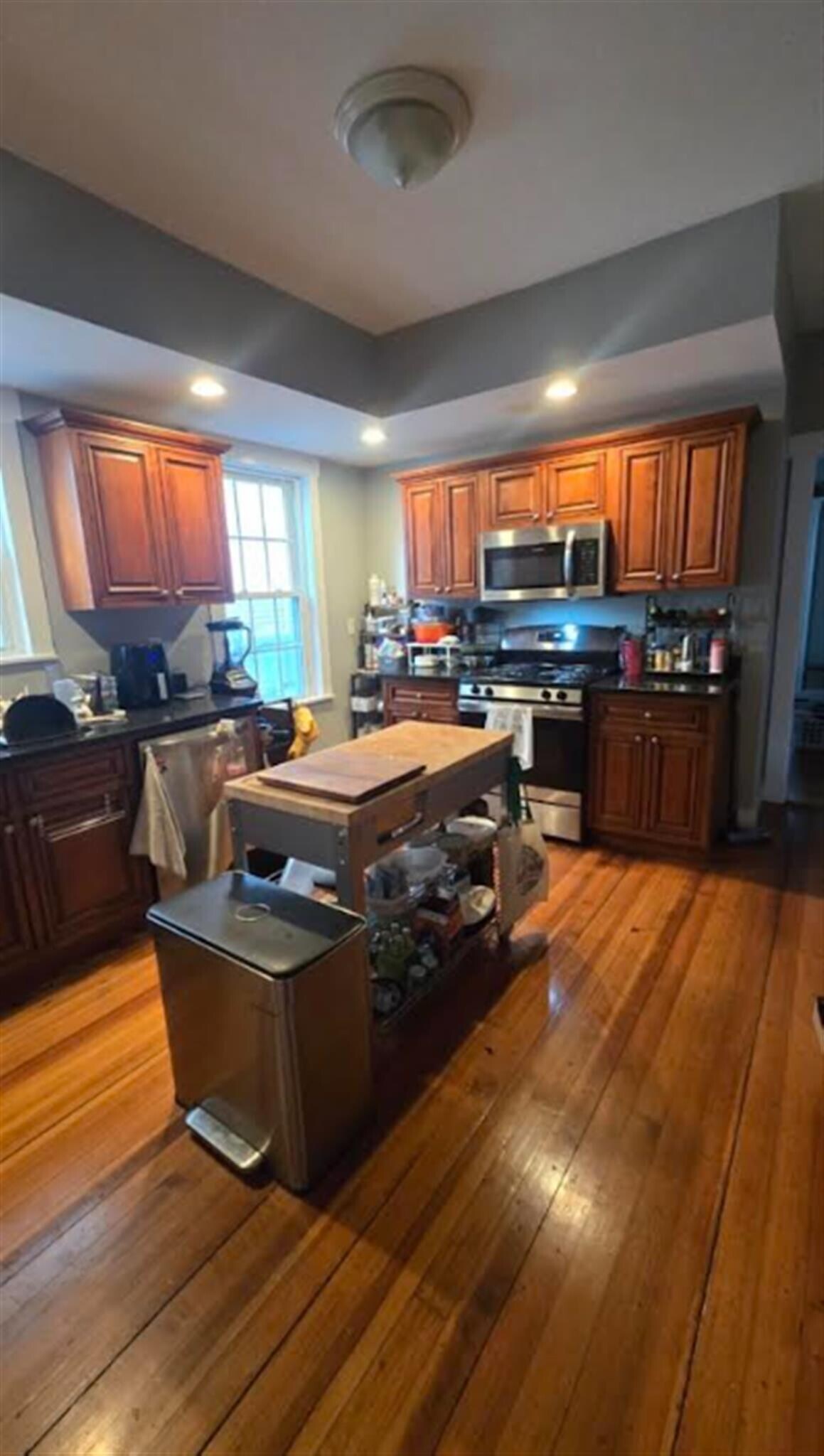 Building Photo - 835 Fellsway