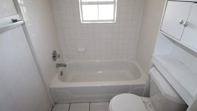 Building Photo - 4209 Adobe Dr