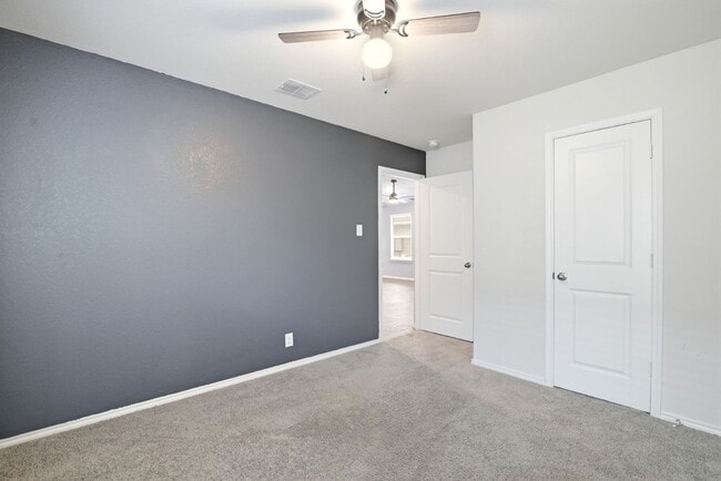 Building Photo - New 3-bed 2-bath home available in Cobalt Canyon Community! Move in NOW!