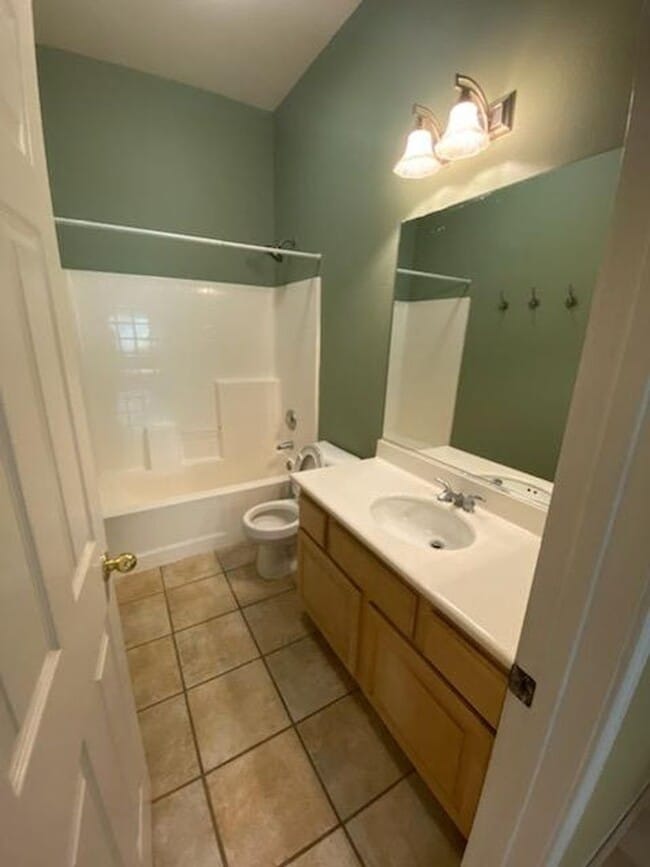 Building Photo - Beautiful Single Level Home in Paseo del Sol with 3 Bedrooms and Office/Den