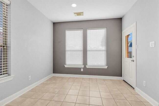 Building Photo - 30515 Mystic Canyon Dr