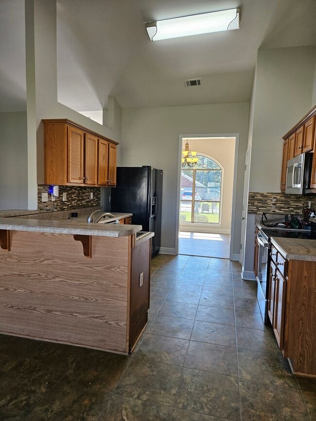 Building Photo - Biloxi 4 bedroom