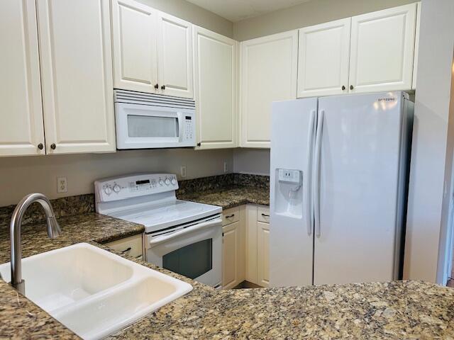 Building Photo - 4390 Berkshire Wharf Dr