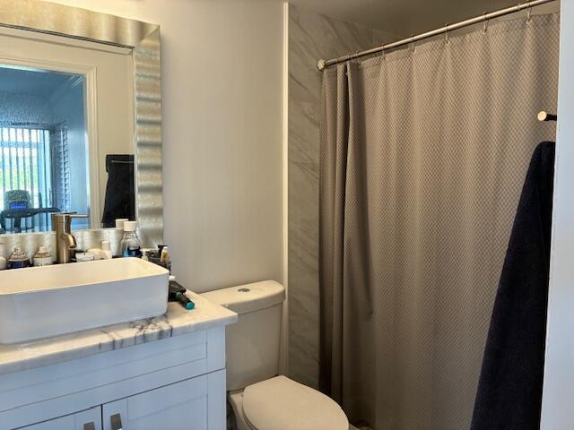 Building Photo - 675 Brittany Park