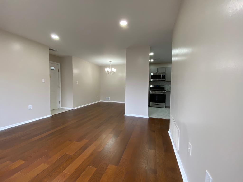 Building Photo - 94 Quince Ct