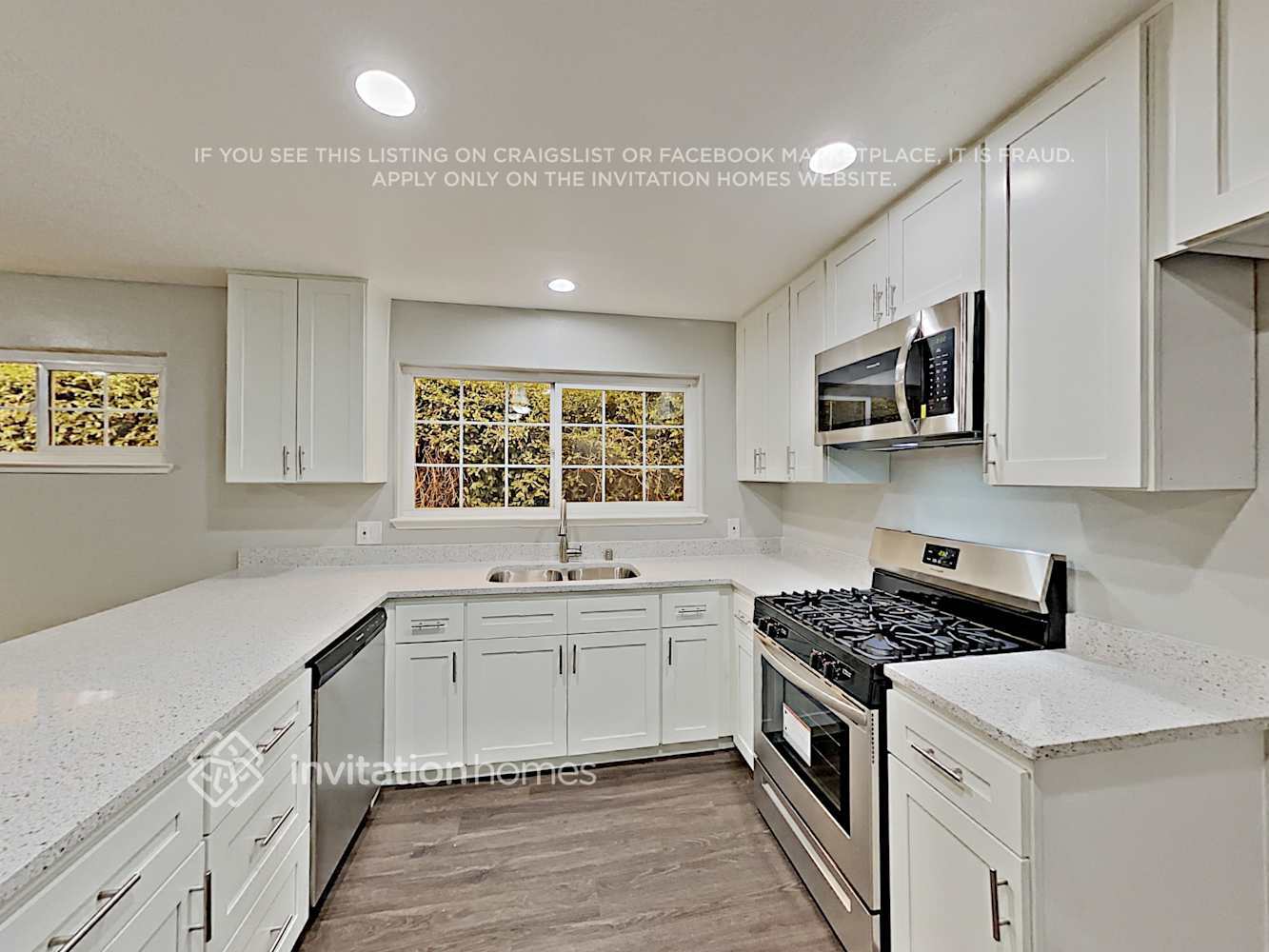 Building Photo - 256 Andrea Dr