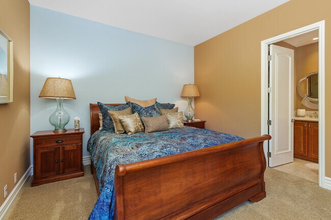 Building Photo - 75739 Via Cortona