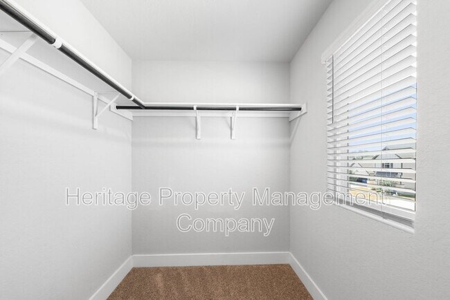 Building Photo - 4534 Lampasas Flts