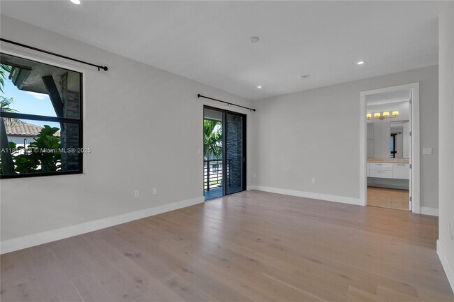 Building Photo - 8217 NW 46th St