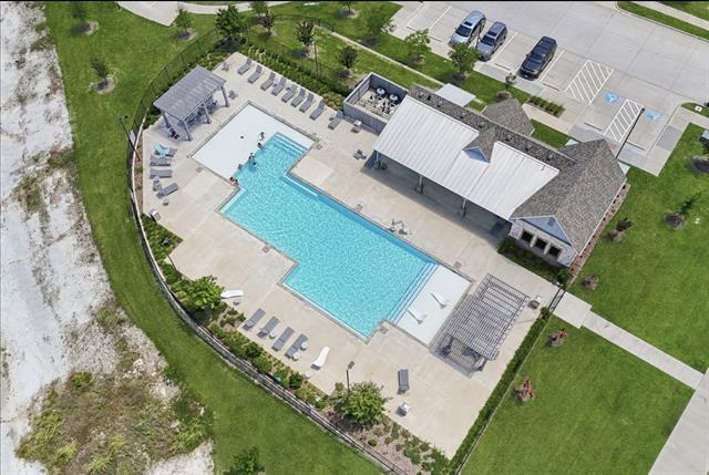 Building Photo - 3201 Velma Ln