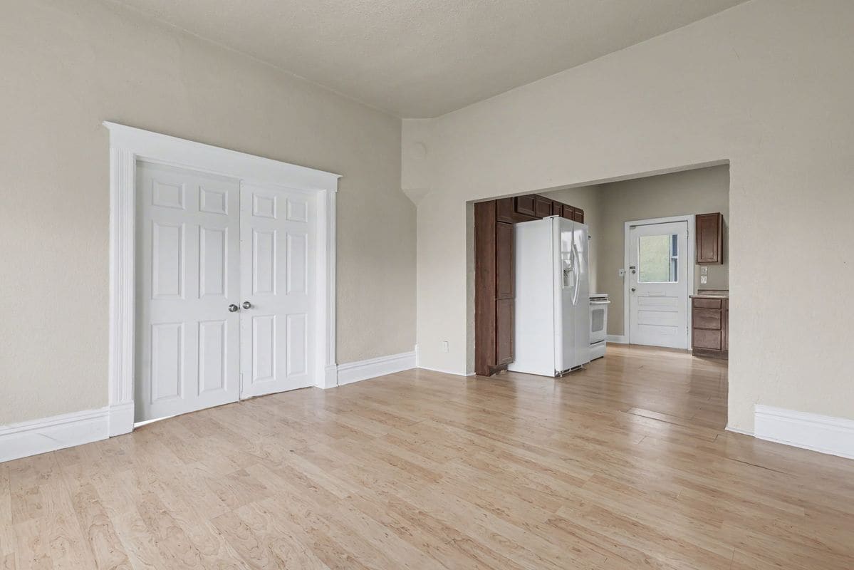 Building Photo - 3602 1/2 W Colorado Ave