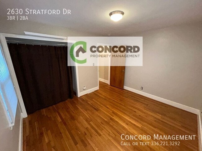 Building Photo - 2630 Stratford Dr