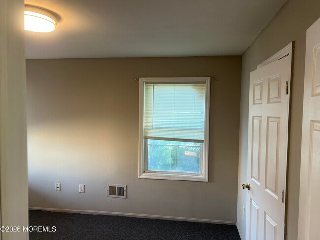Building Photo - 201 Atkins Ave