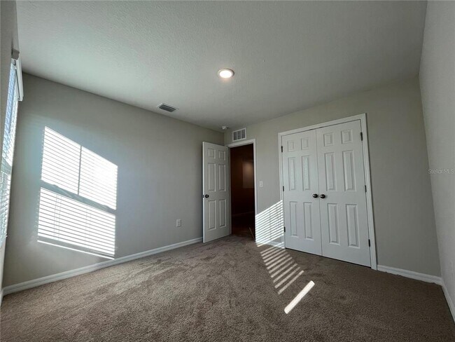 Building Photo - 14789 Summer Br Dr