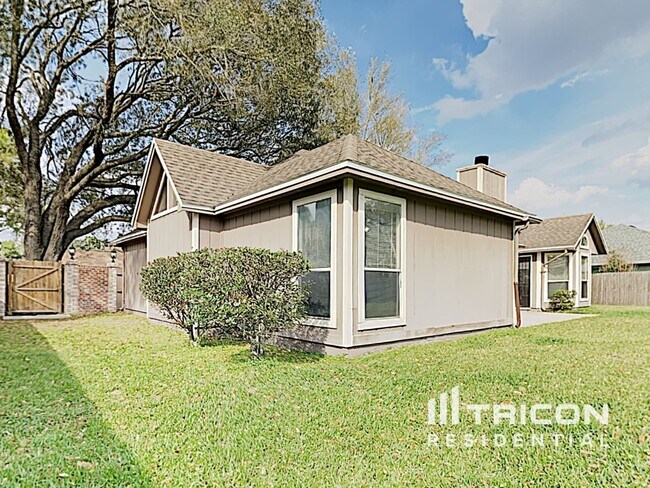Building Photo - 2627 5 Forks Ct
