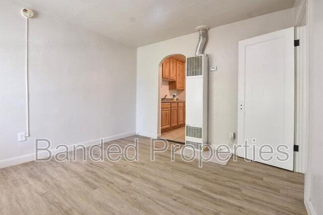 Building Photo - 8630-8644 W 2800 S