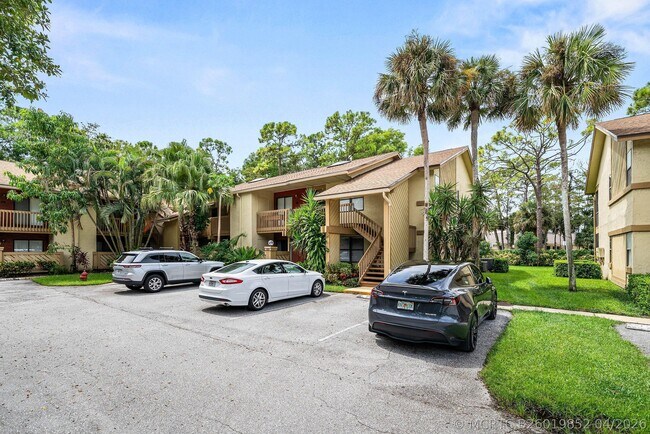 Building Photo - 13105 Belhaven Ct