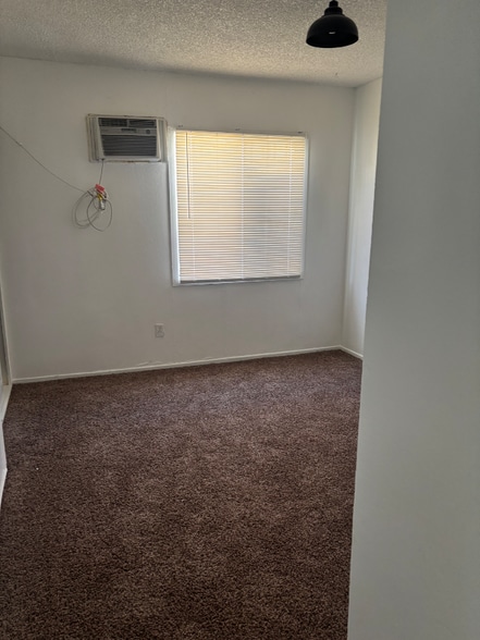 Building Photo - 519 S Bonnie Beach Pl