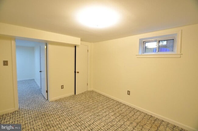 Building Photo - 6400 Westland Rd