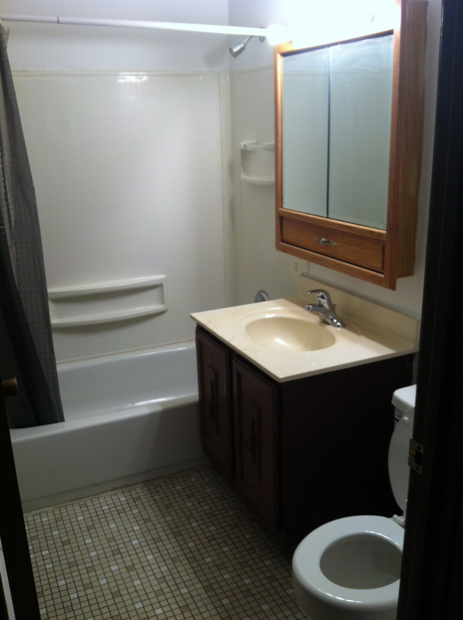 Building Photo - 1525 Norway Ln