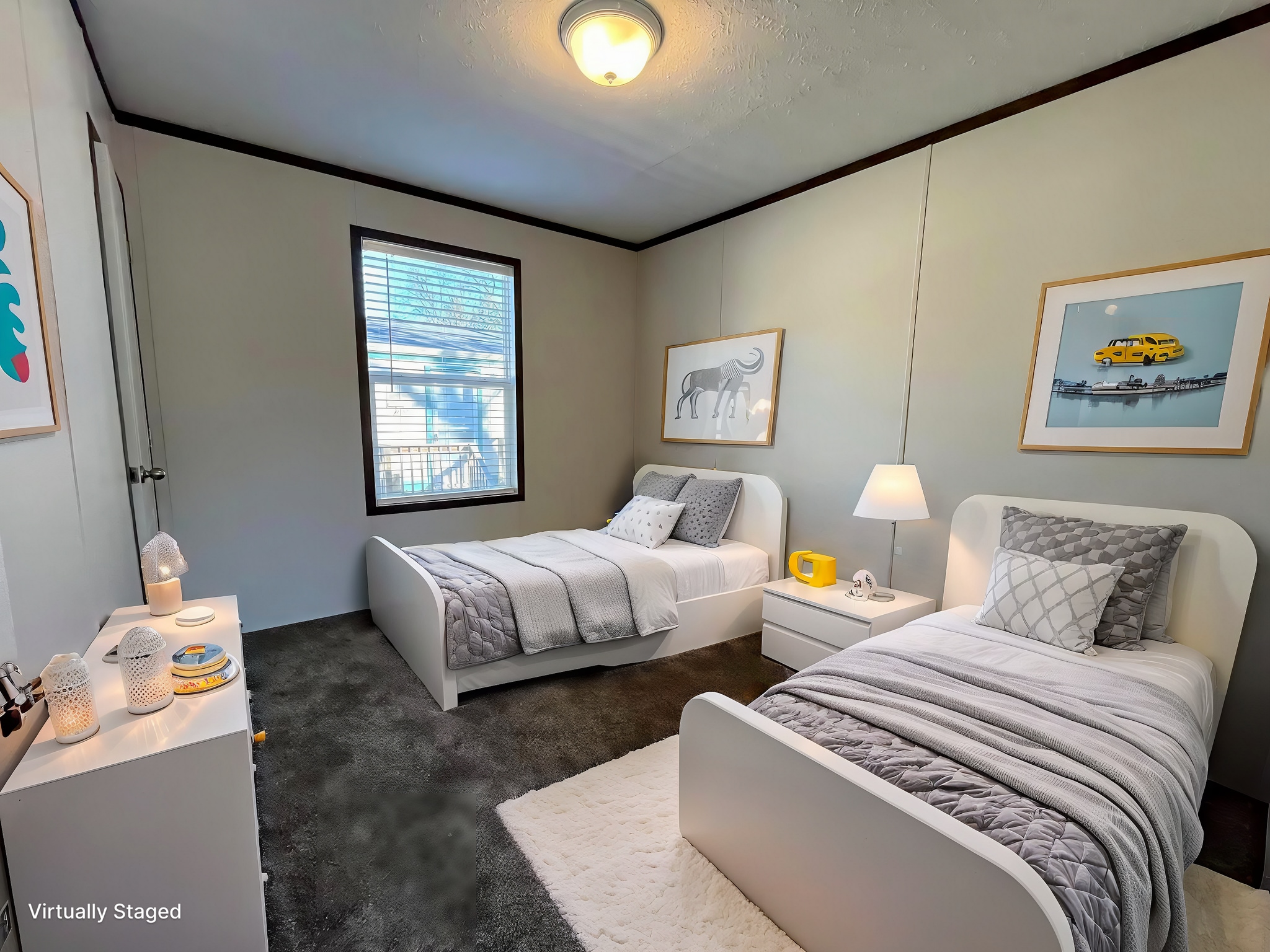 Building Photo - 1319 W Plum St