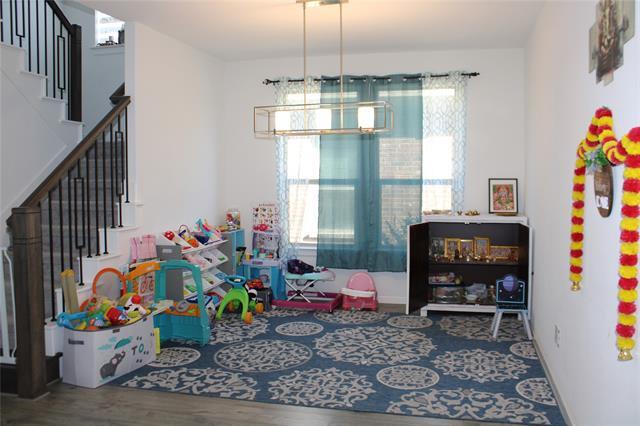 Building Photo - 3108 Armstrong Ave