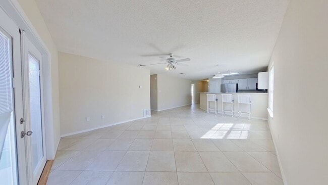 Building Photo - 914 Christen Ct