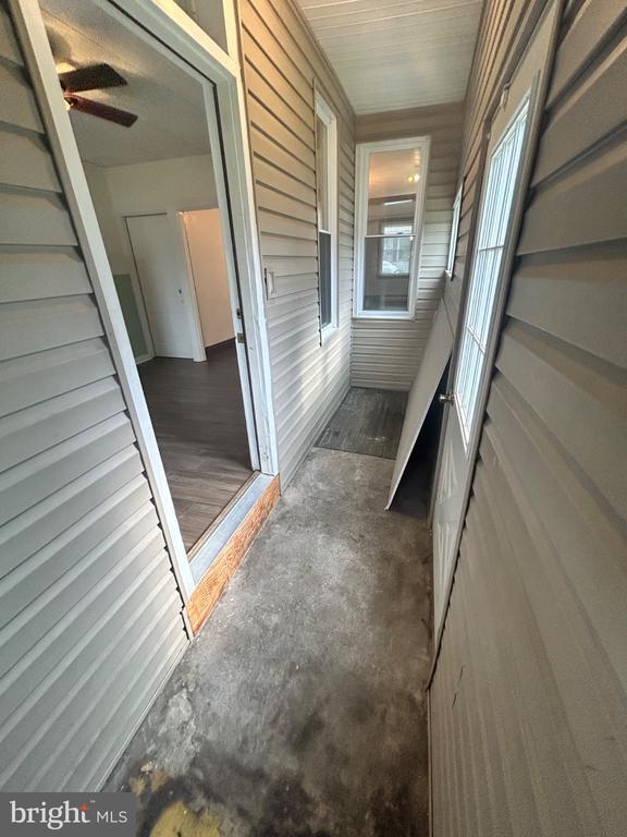 Building Photo - 2626 Penbrook Ave
