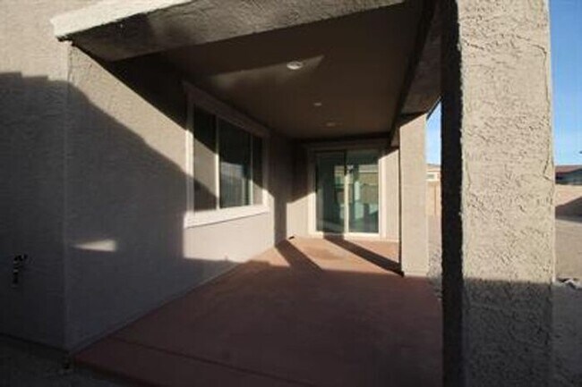 Building Photo - STUNNING 4-Bedroom + Den Home in Gladden Farms!!!!! SOLAR PANELS!!!