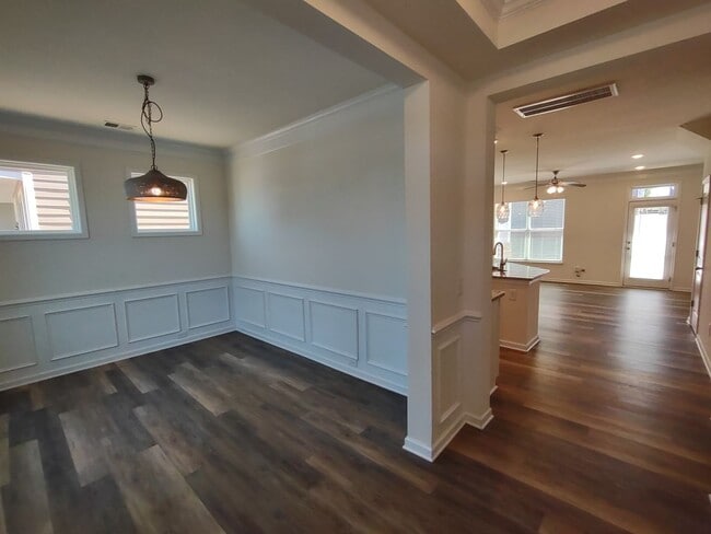 Building Photo - Move-In Ready, End Unit Two Story Townhome...
