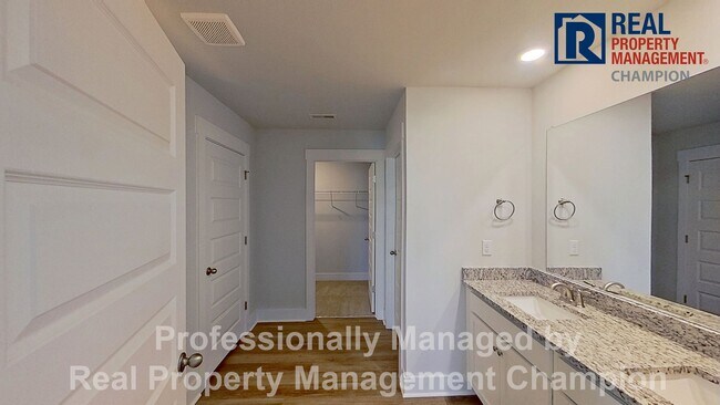 Building Photo - New Construction 4 BD/2.5 BA Home in Leland