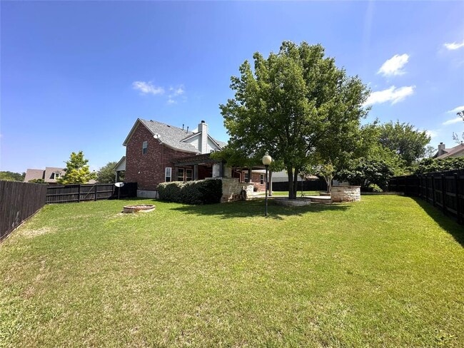 Building Photo - 803 Mallard Lake Tr