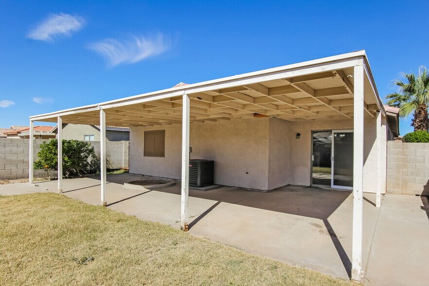 Building Photo - 6321 W Superior Ave