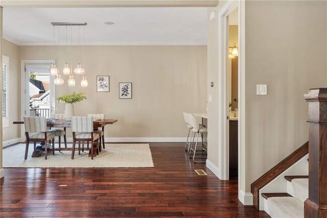 Building Photo - 261 1st St