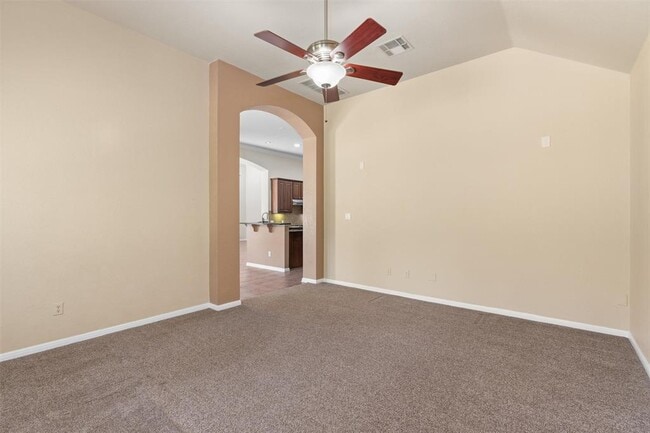 Building Photo - 16004 Double Eagle Dr
