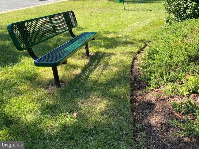 Building Photo - 6924 Hanover Pkwy