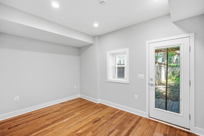 Building Photo - 1513 4th St NW