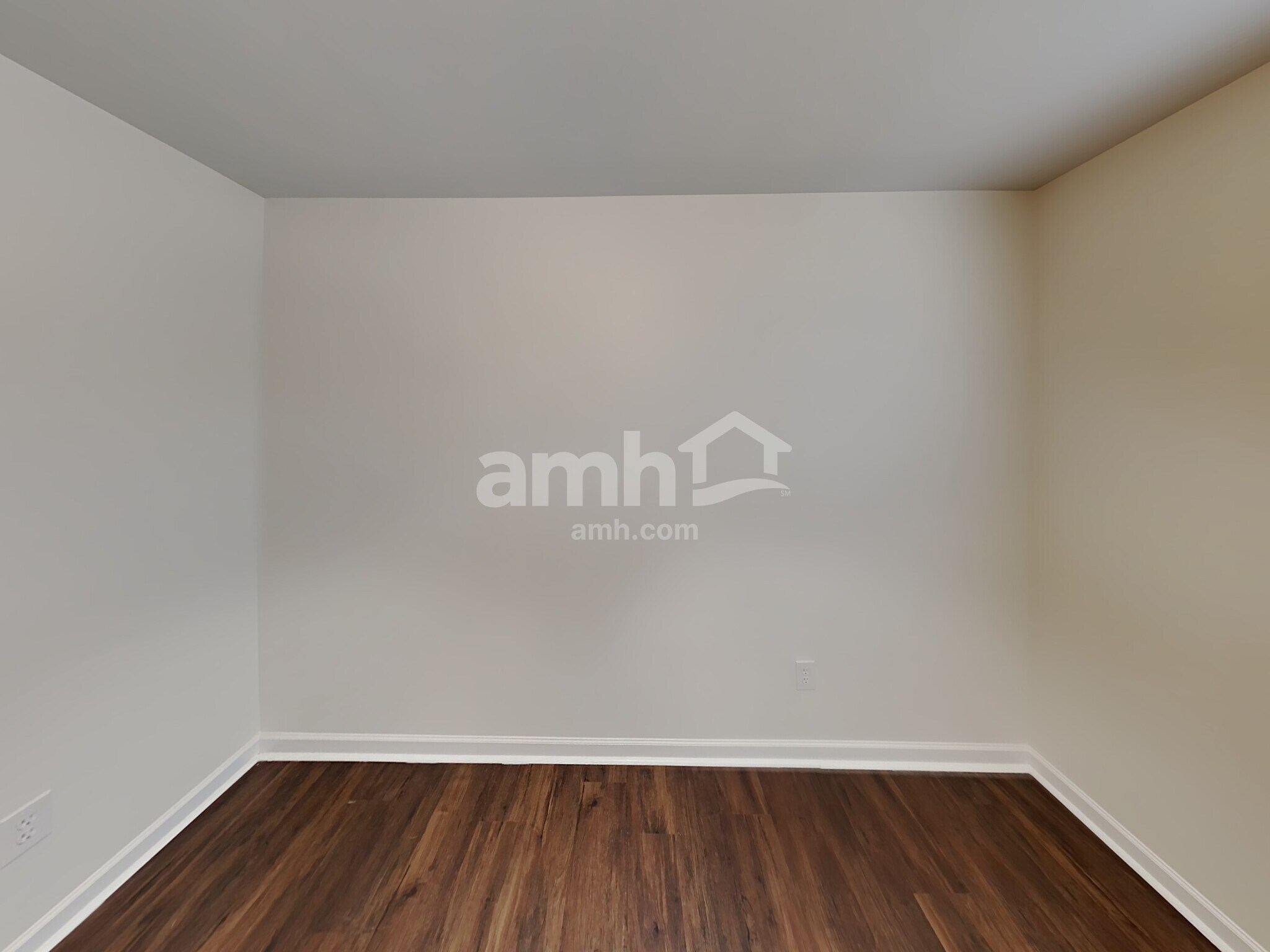 Building Photo - 1614 Bradmere Ln