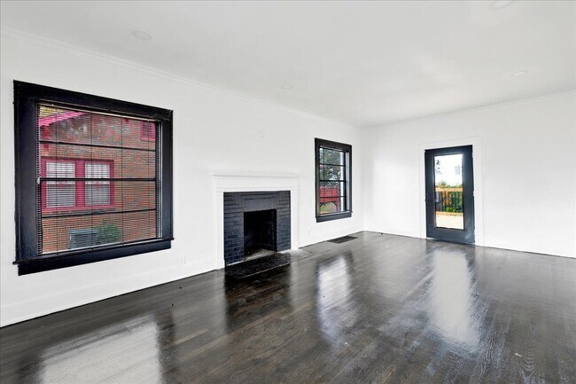 Building Photo - 2816 20th Street Ensley