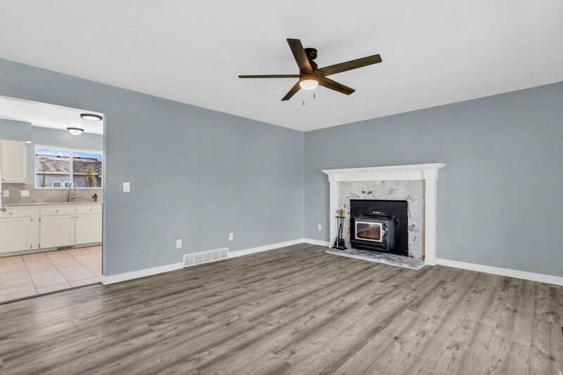 Building Photo - 12669 S 2525 W