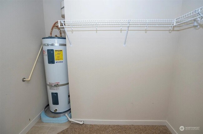 Building Photo - 13405 97th Ave E