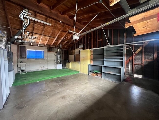 Building Photo - 5 bedroom 4 bath in Rancho Palos Verdes