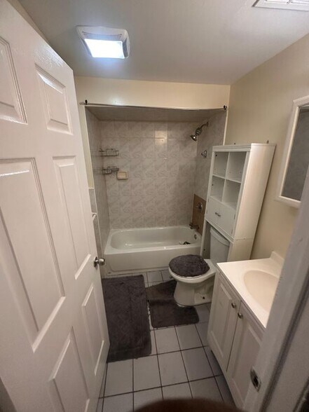 Building Photo - 408-410 South 19th Street, 1