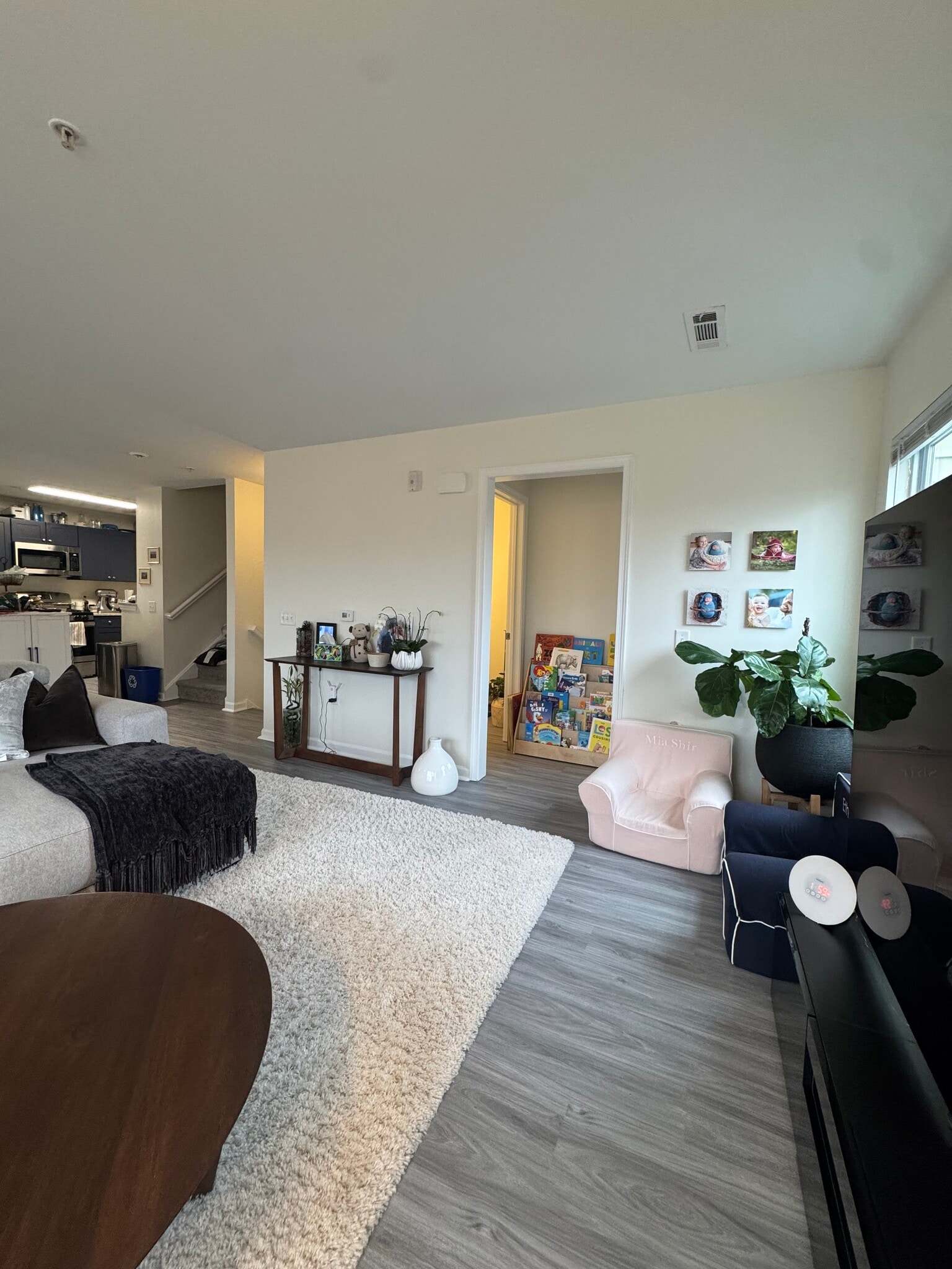 Building Photo - 33202 Town Green Dr