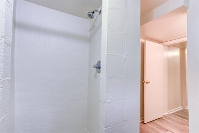 Building Photo - 3 E Spring St