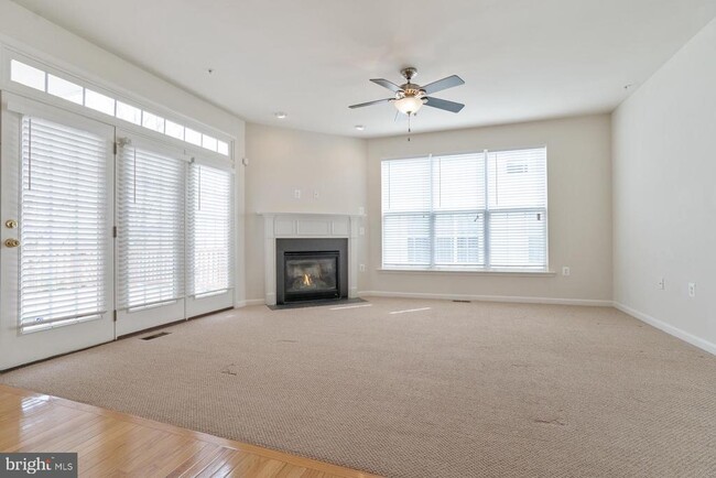 Building Photo - 9800 Traver St