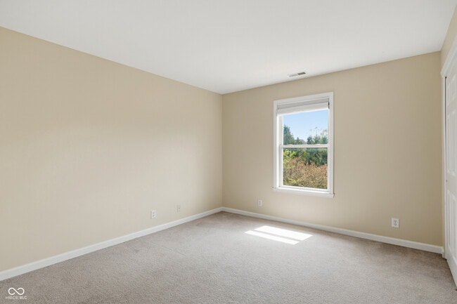 Building Photo - 4091 Huntsman Dr