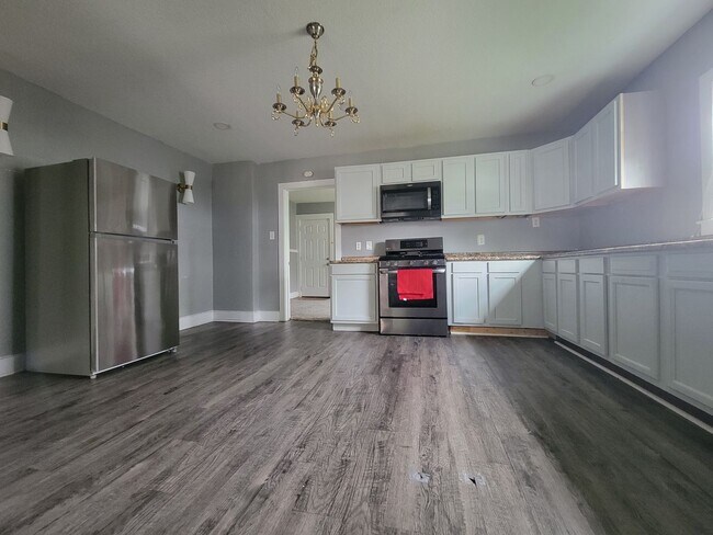 Primary Photo - 1802 Atlanta Ave
